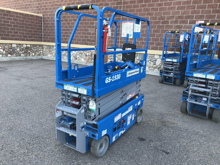 2020 Genie GS-1930 Fixed rails with chain entry gate - Pre A92.20