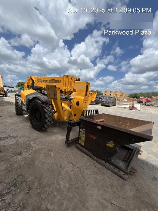 2019 ARROW MATERIAL HANDLING Dump Hopper