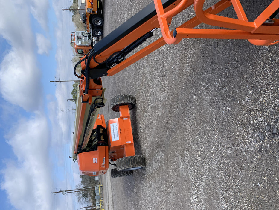 2020 JLG 660SJ