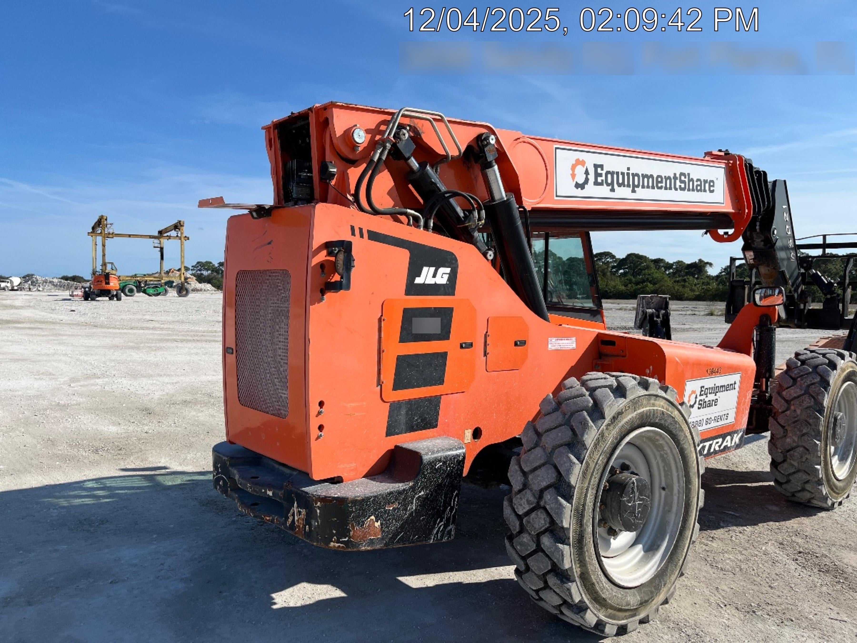 2021 SKYTRAK 12054