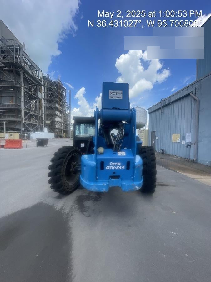 2022 GENIE GTH-844