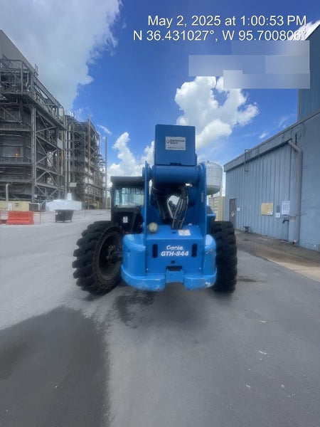 2022 GENIE GTH-844