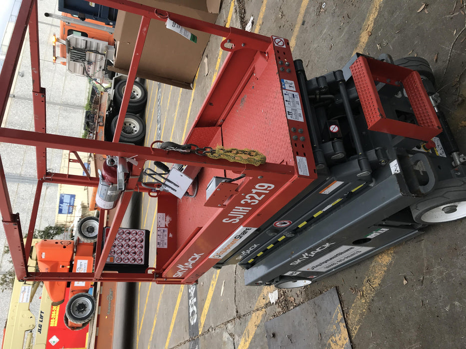 2018 SKYJACK SJIII-3219