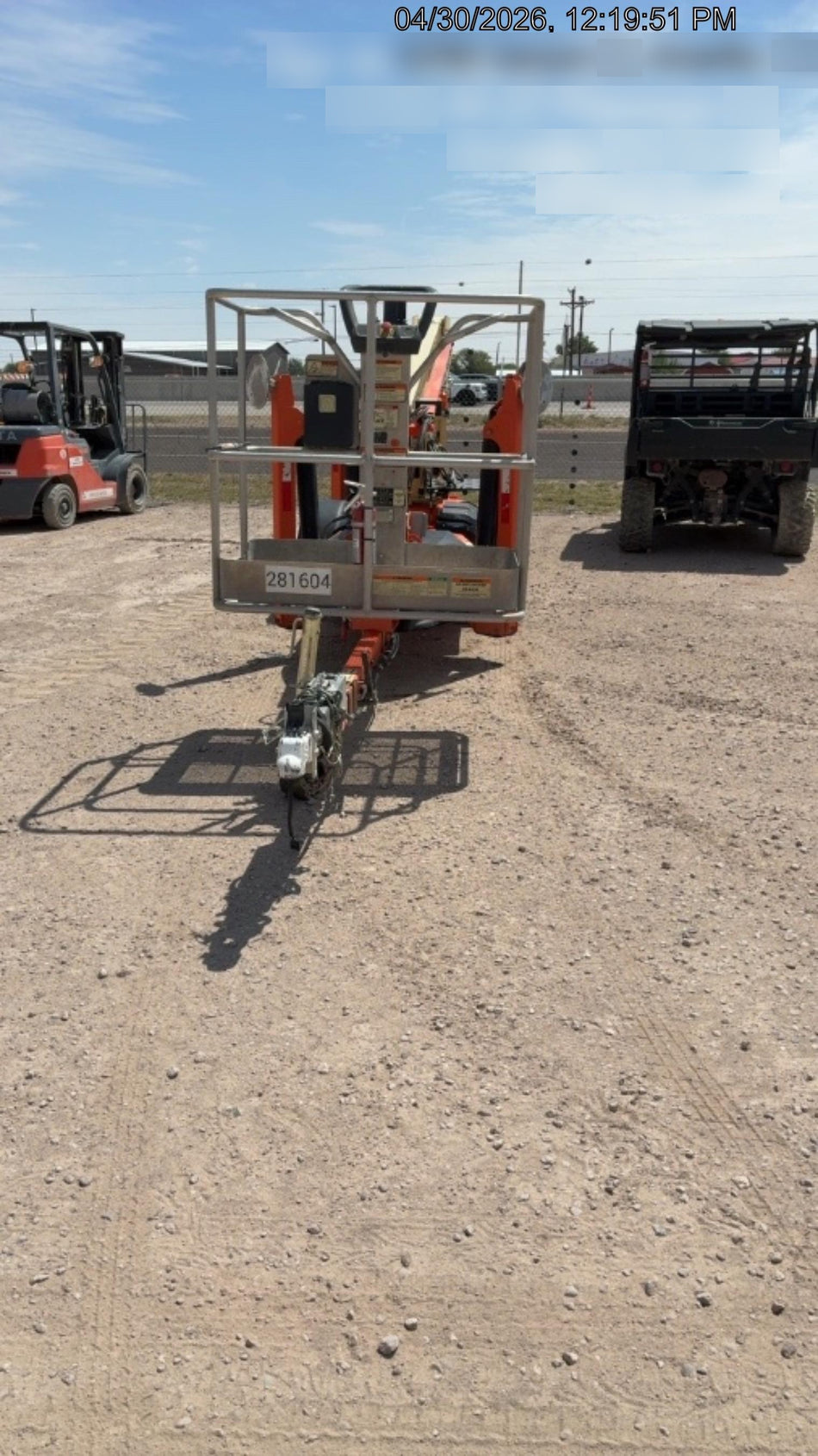 2022 JLG T350