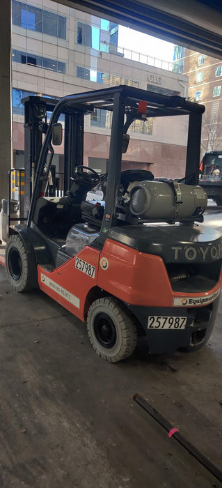 2022 TOYOTA 50-8FGU25