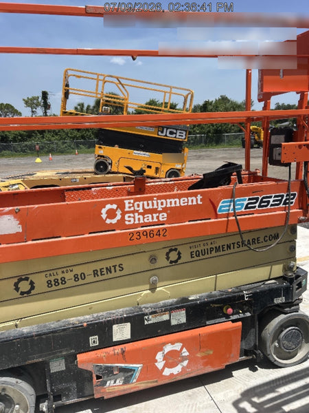 2022 JLG ES2632