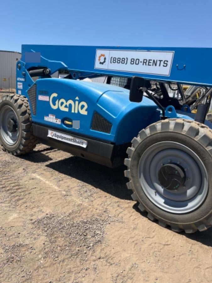 2022 GENIE GTH-844