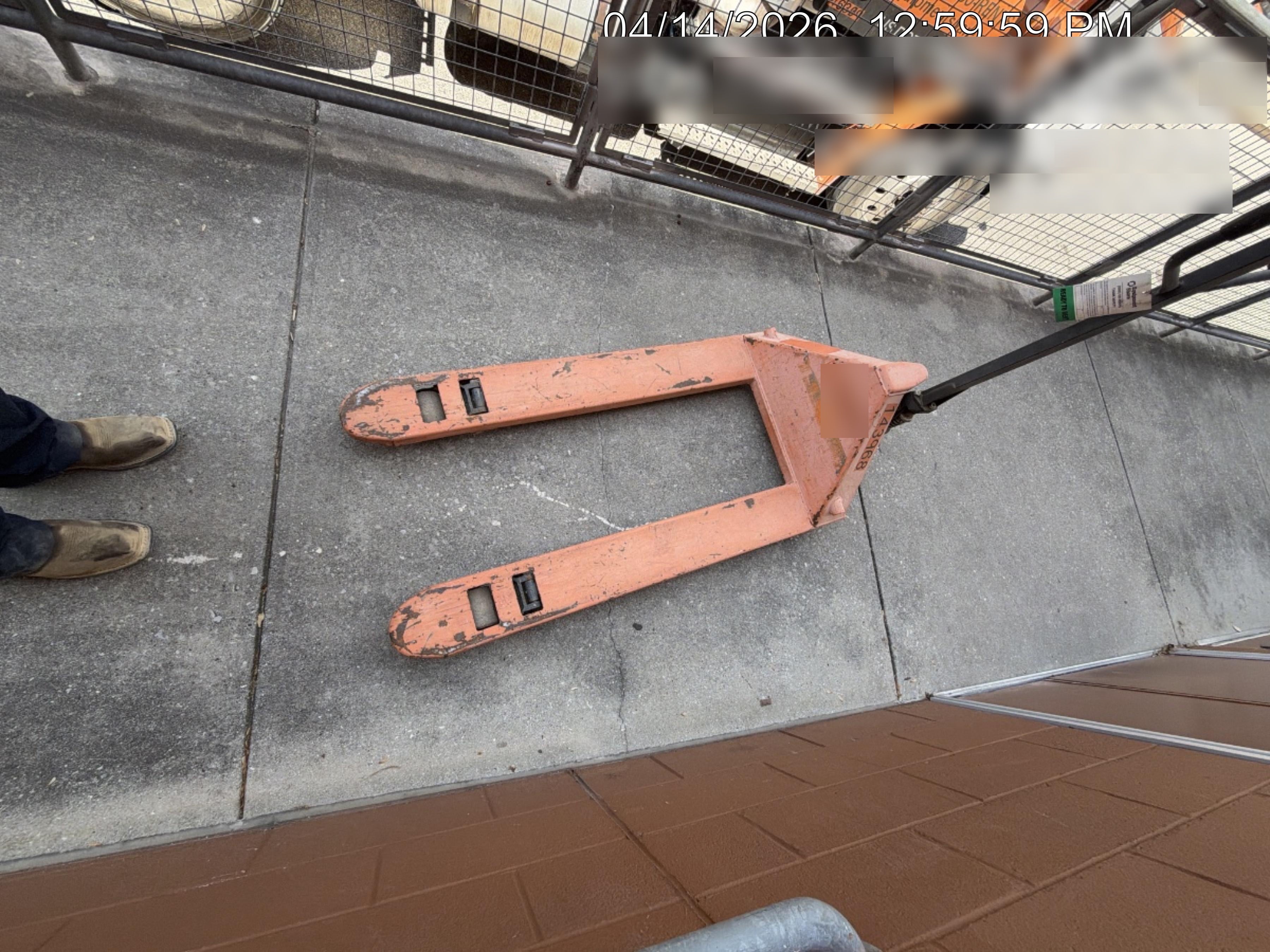 2021 HAUL MASTER 2.5 Ton Manual Pallet Jack