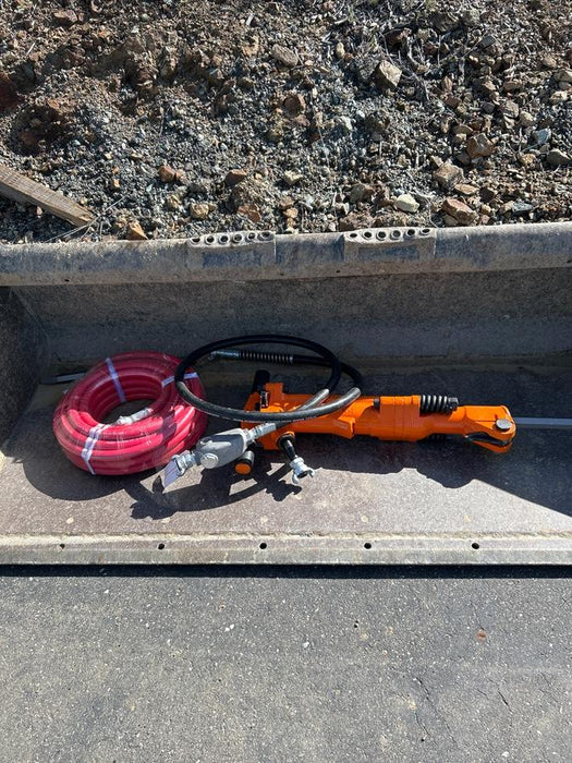 2024 MICHIGAN PNEUMATIC ES-TPB90-118-TRACKER