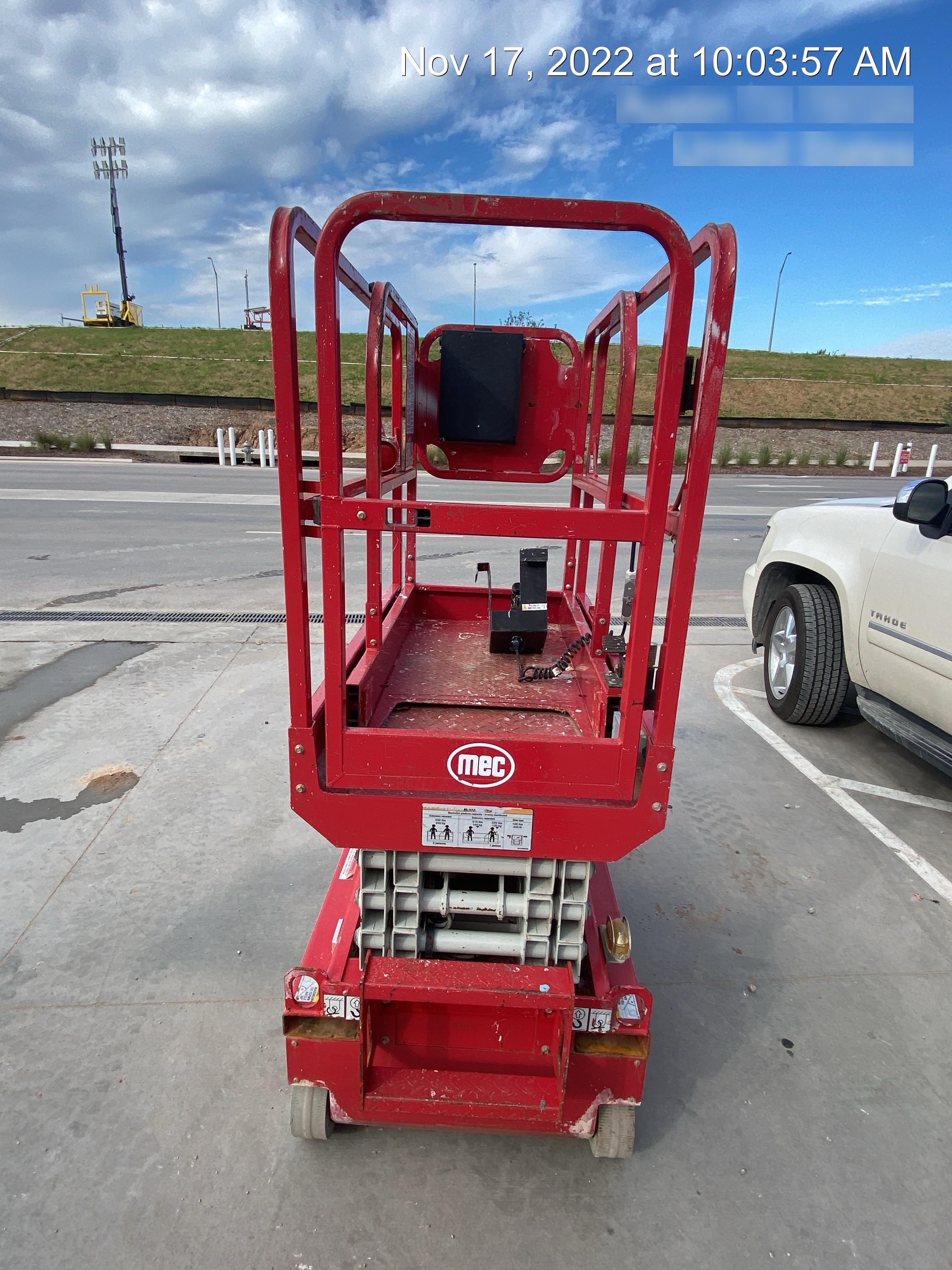 2019 MEC 1330SE MEC 1330SE w/ES Track Hardware, Full Extended 2 Year Warranty