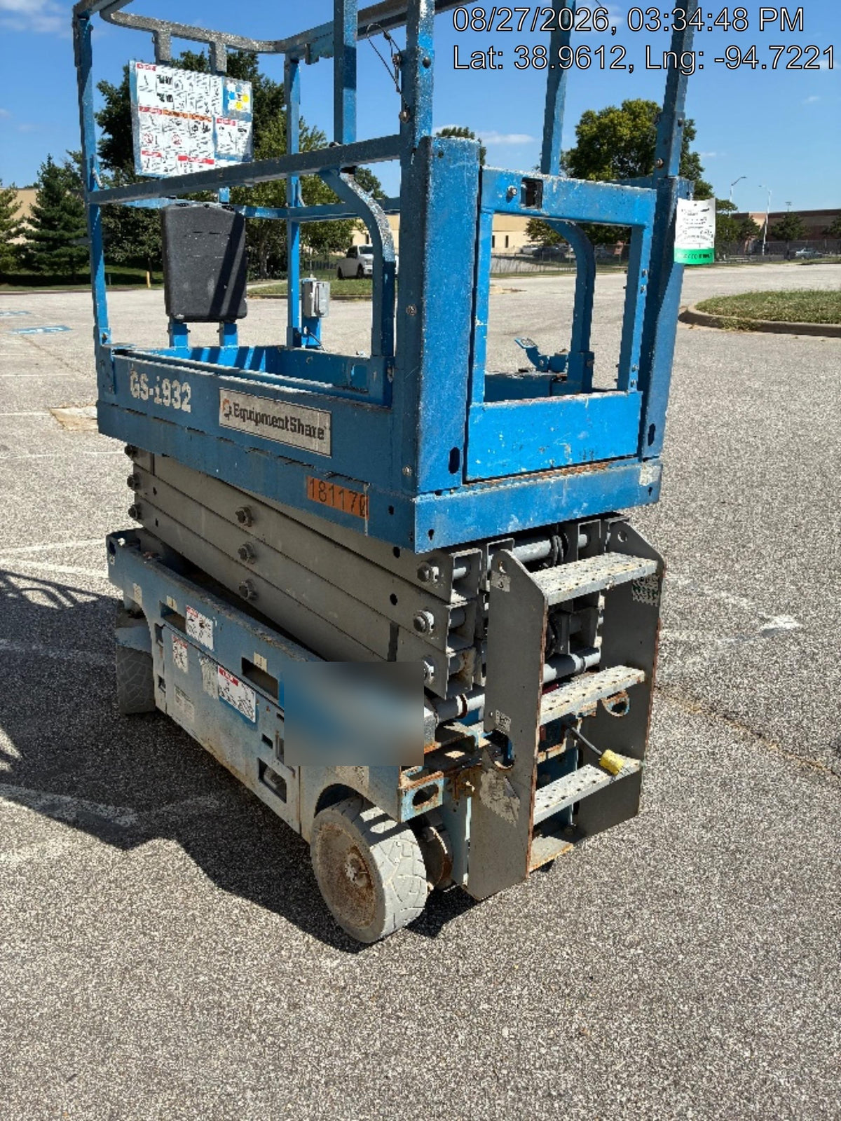 2021 GENIE GS-1932