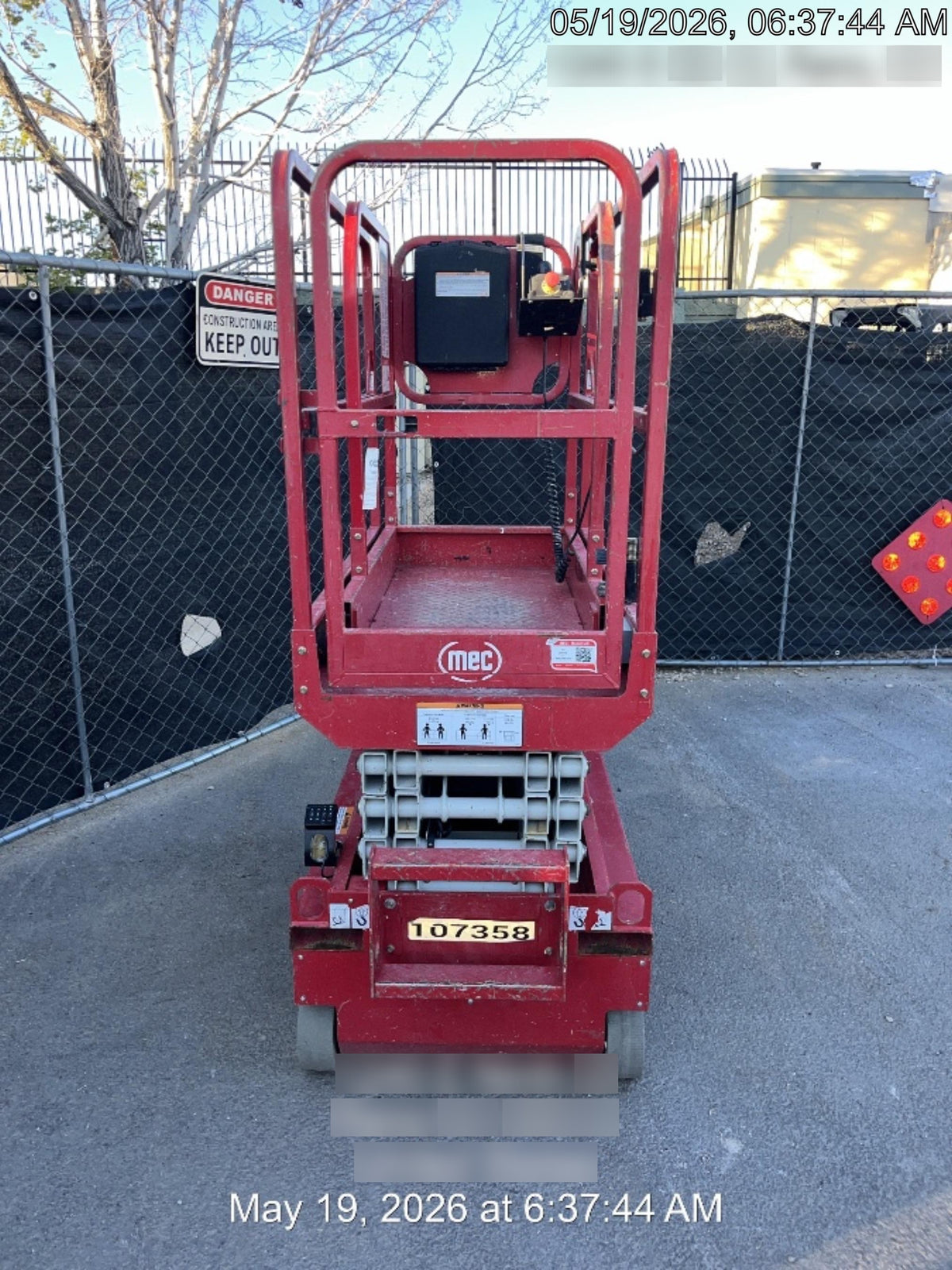 2020 MEC 1330SE Solid NM Tires, Steel Swing out Doors, LCS, Beacon, 900W Inverter
