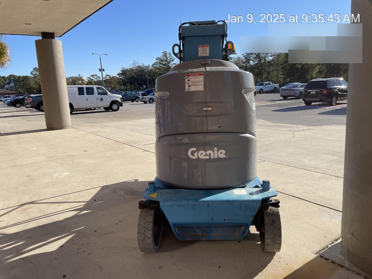 2020 GENIE GR-26J