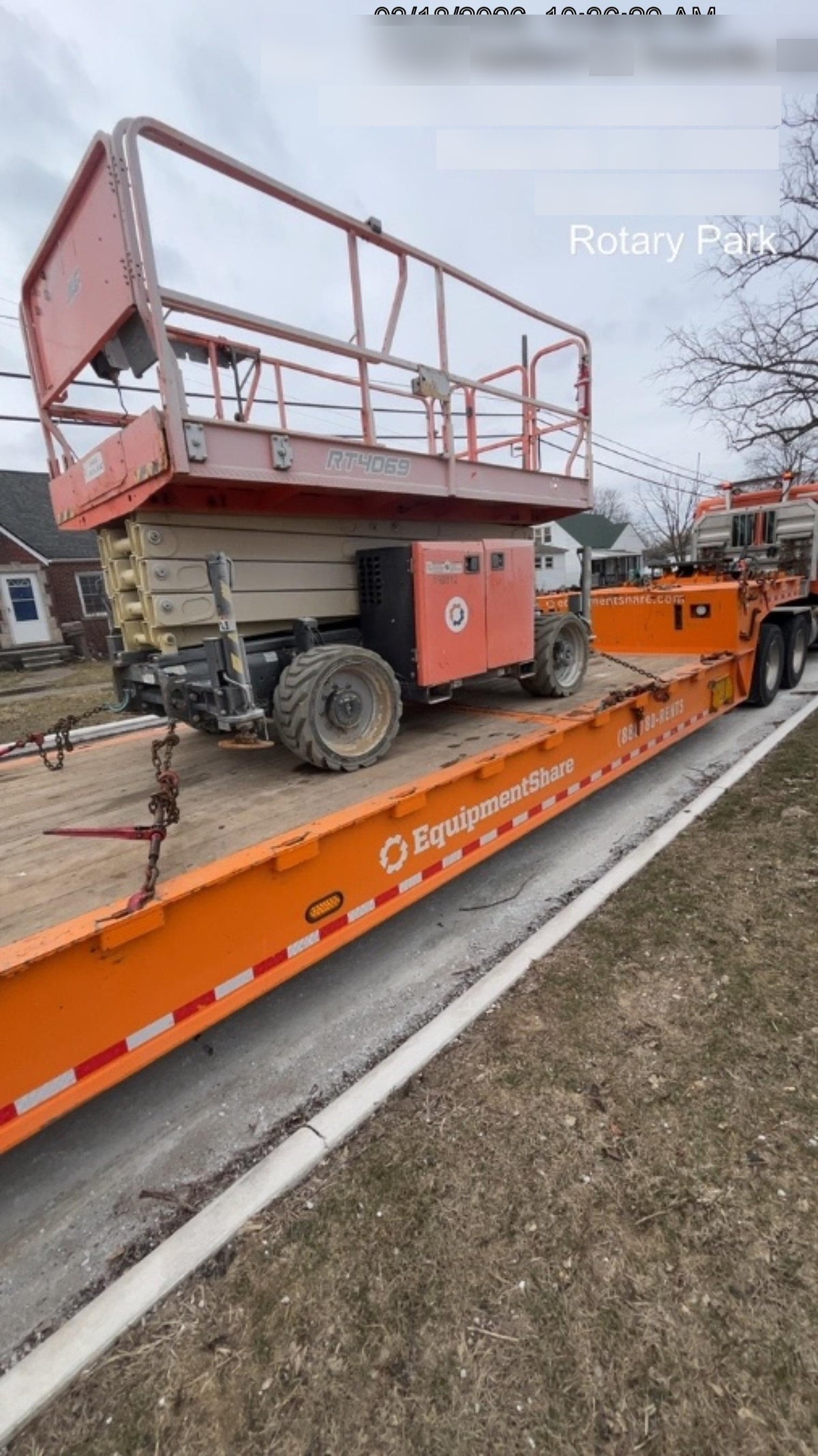 2021 JLG RT4069