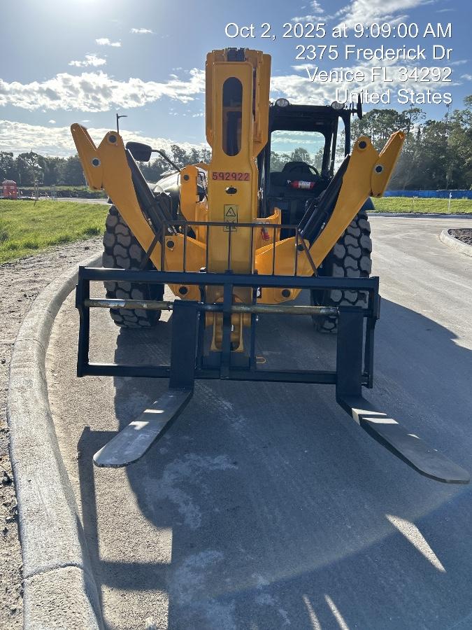 2025 JCB 510-56