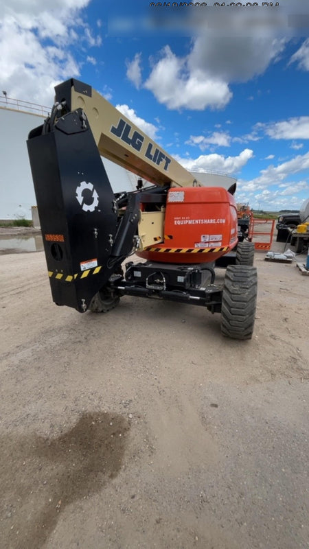 2025 JLG 600AJ