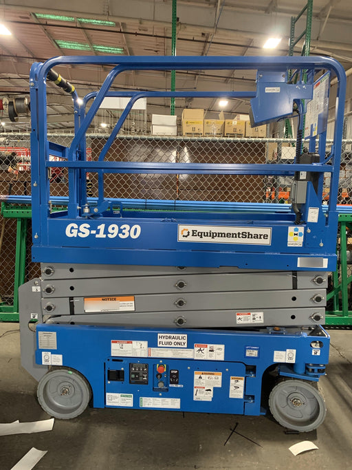 2019 Genie GS-1930 Half Height Swing Gate, 800W Inverter