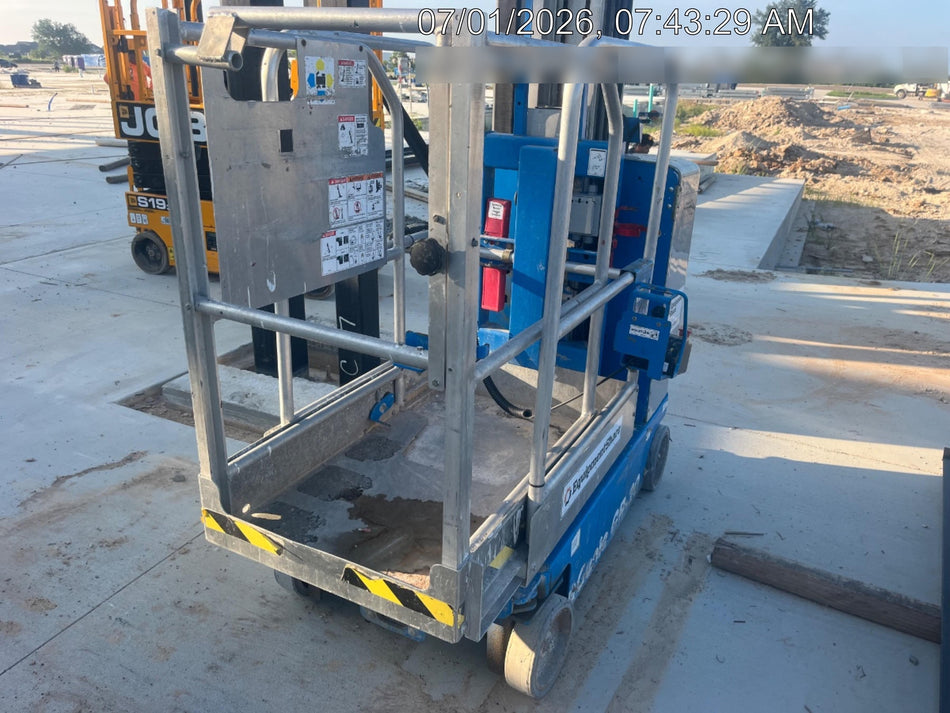 2020 GENIE GR-20