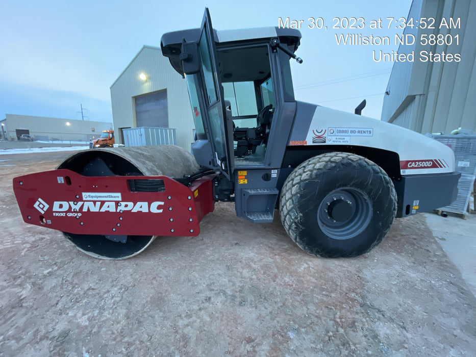 2023 DYNAPAC CA2500D
