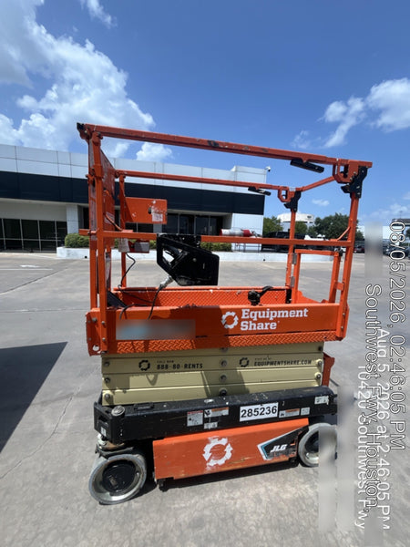 2022 JLG ES1932