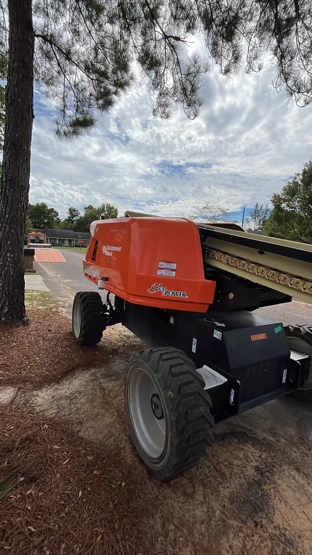 2024 JLG 660SJ