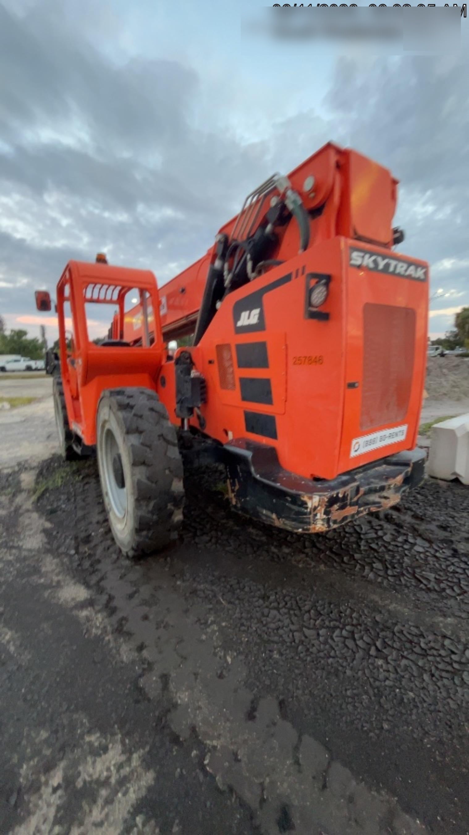 2022 SKYTRAK 12054