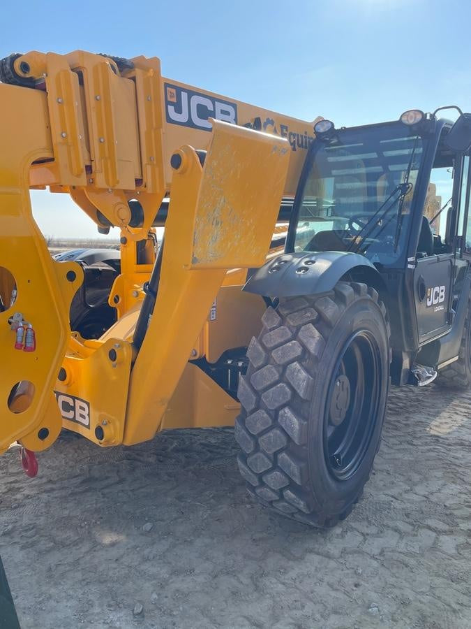 2024 JCB 510-56