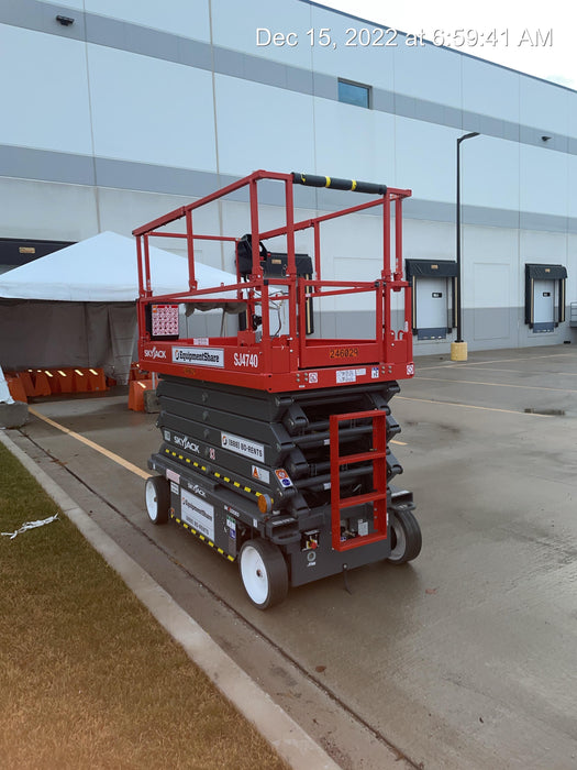 2022 SKYJACK SJ4740