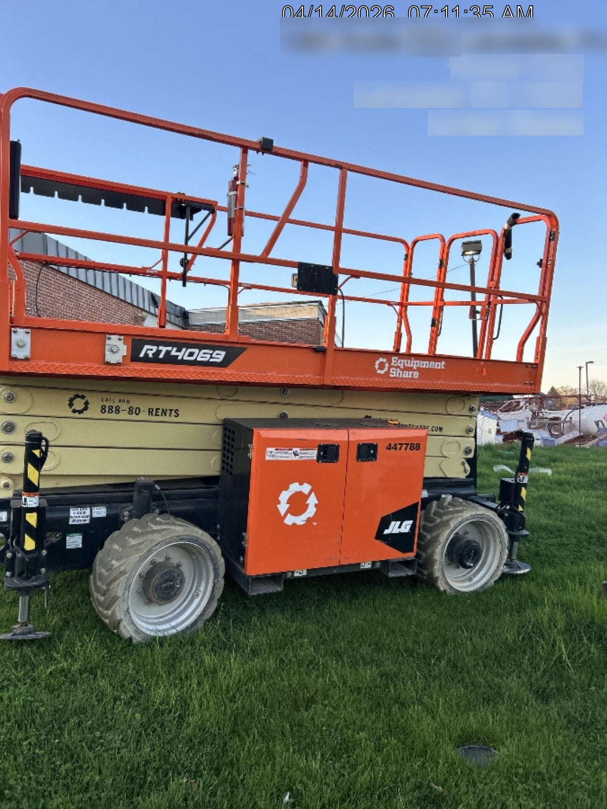 2024 JLG RT4069