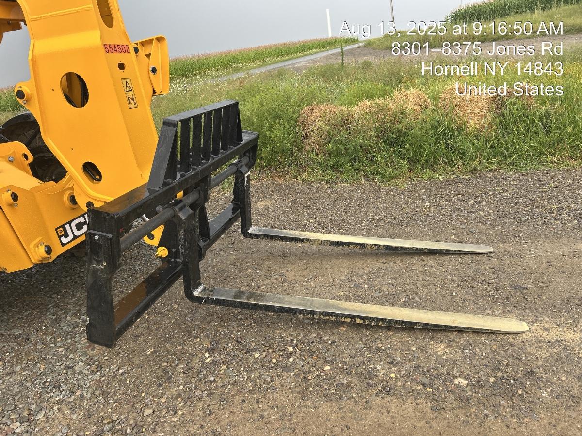 2025 JCB 512-56