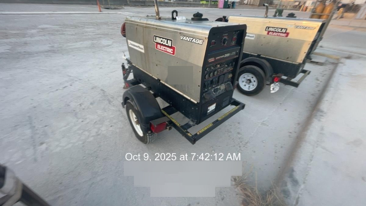 2019 Lincoln Electric Vantage 322 Ready-Pak 3, Two Wheel Trailer, Fender and Light Kit, Cable Rack