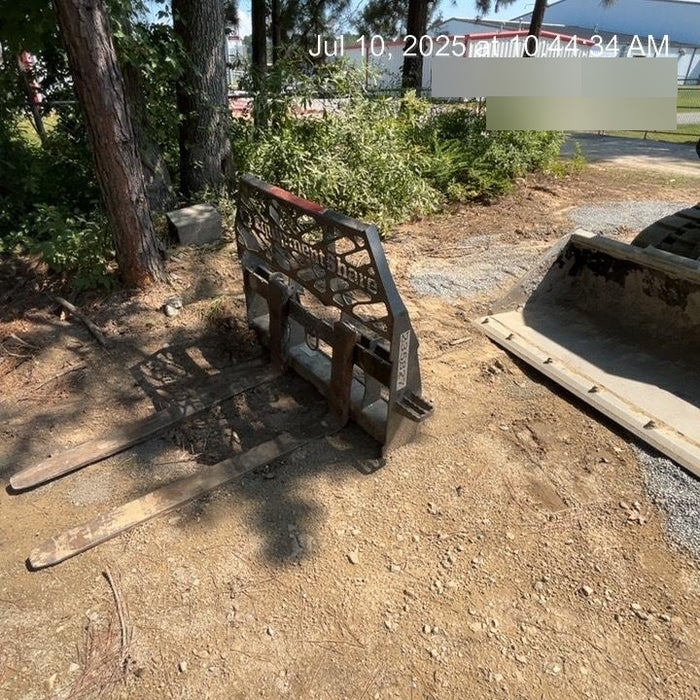 2022 PALADIN 48" Pallet Forks - Paladin