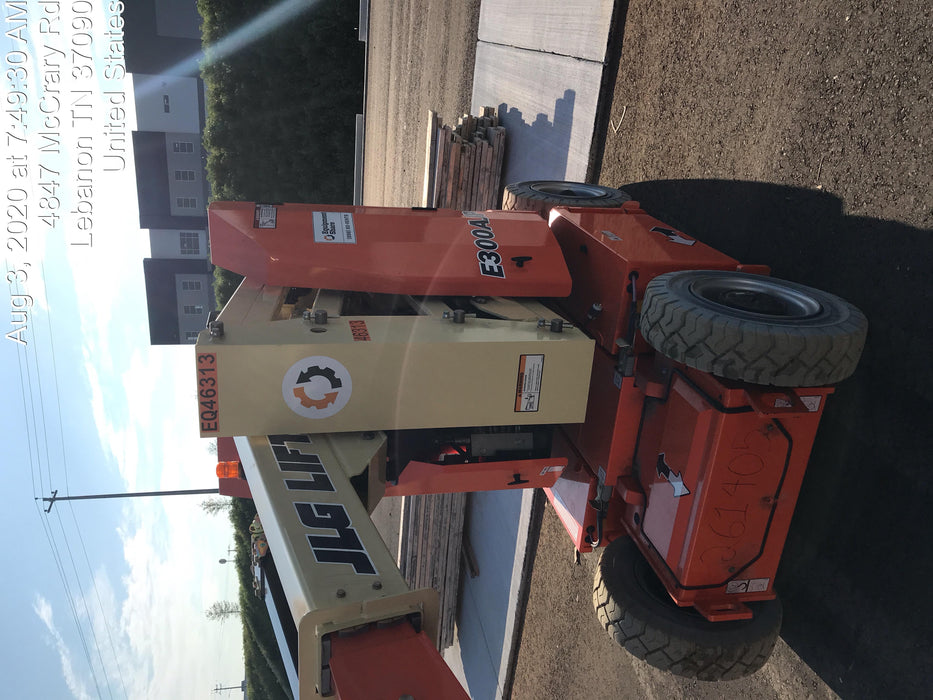 2019 JLG E300AJP