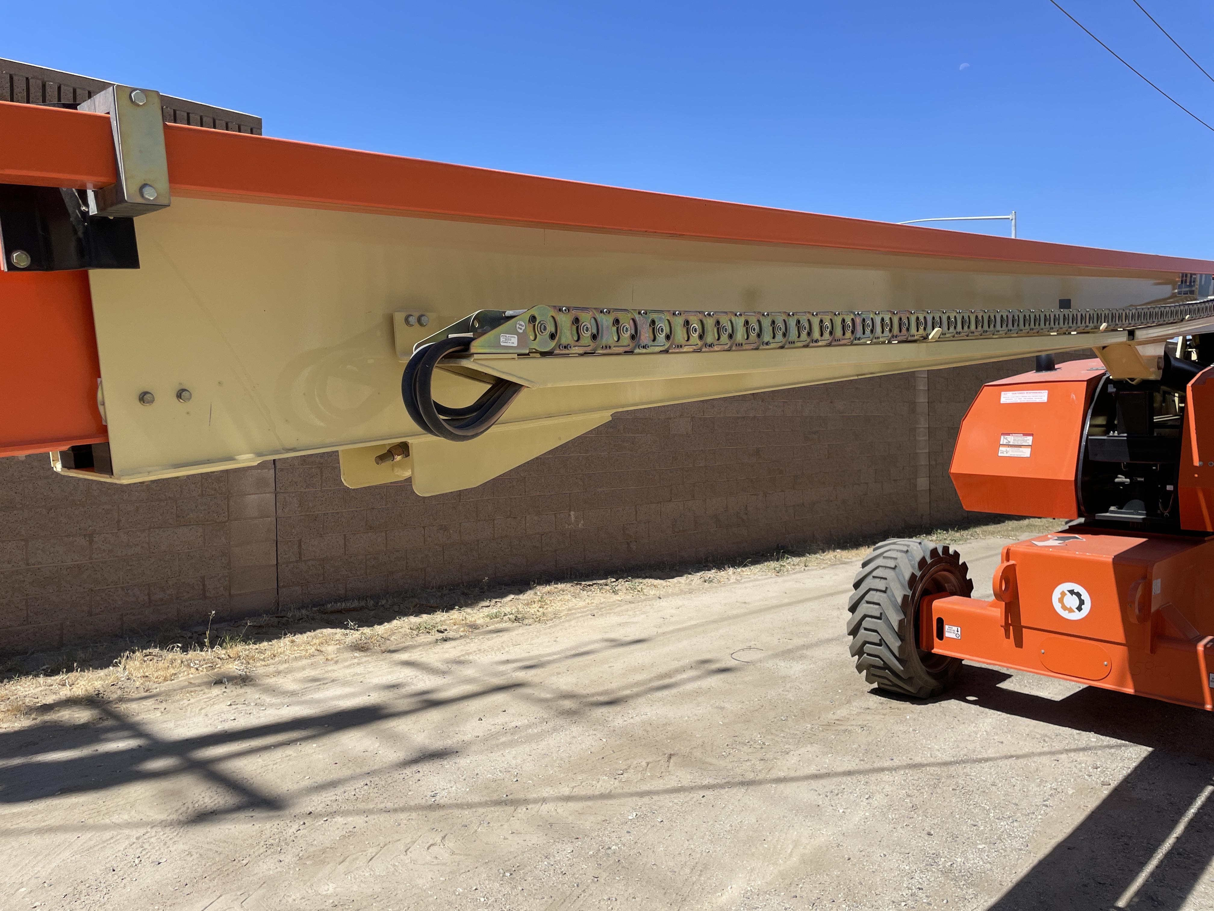 2021 JLG 860SJ