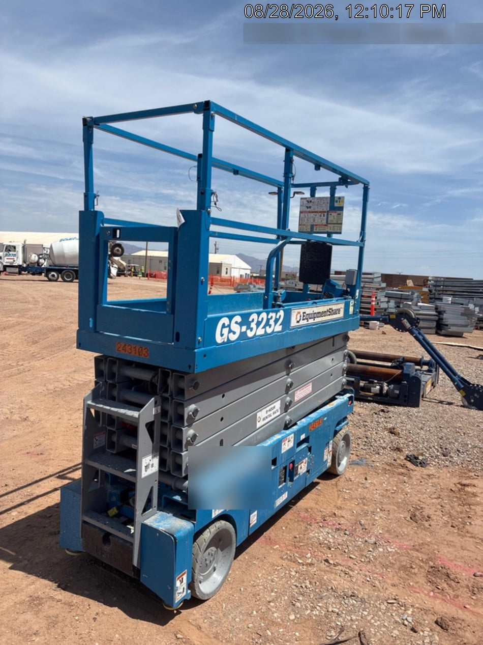 2022 GENIE GS-3232