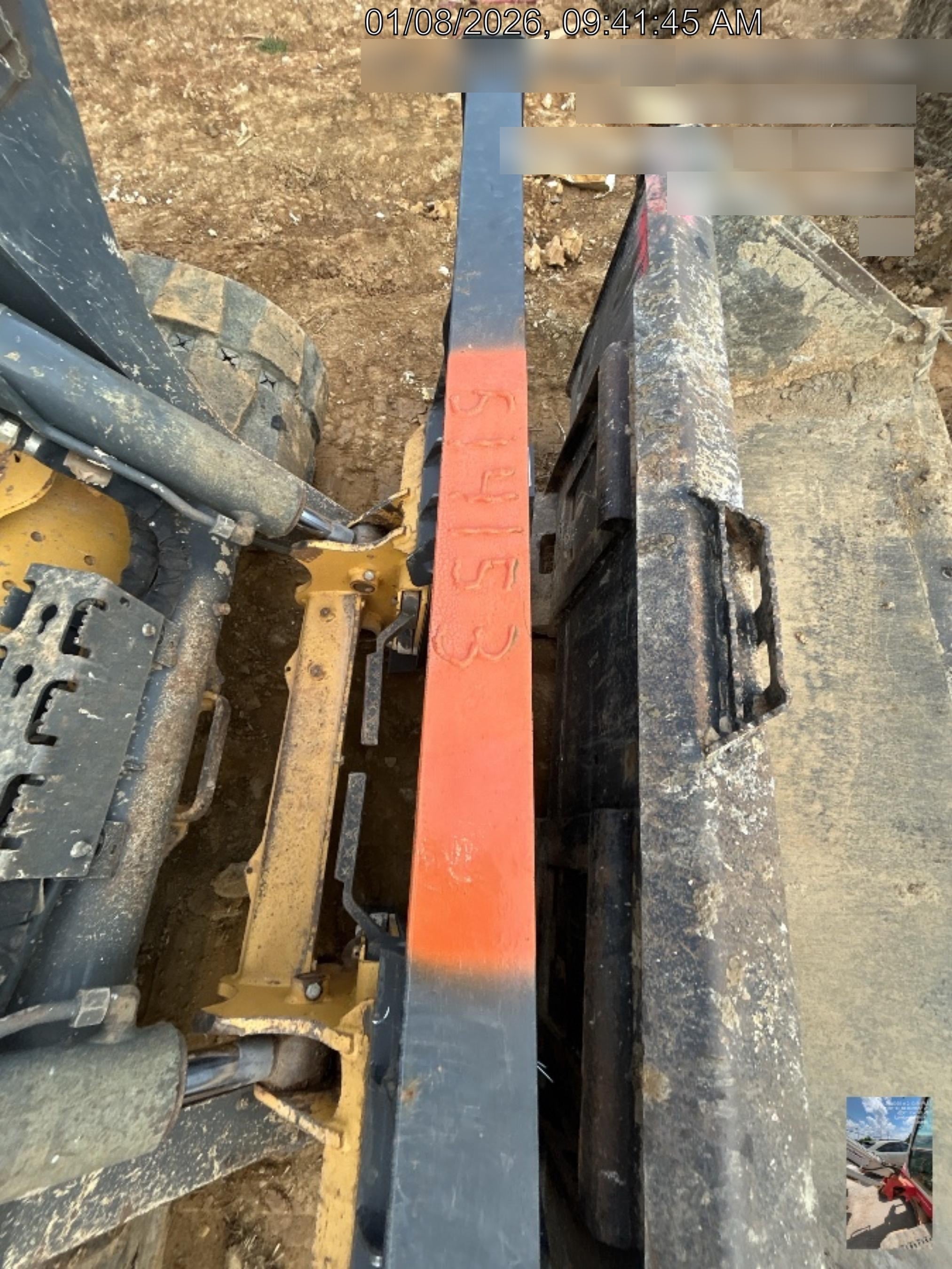 2025 ARROW MATERIAL HANDLING 48" Pallet Forks - Arrow