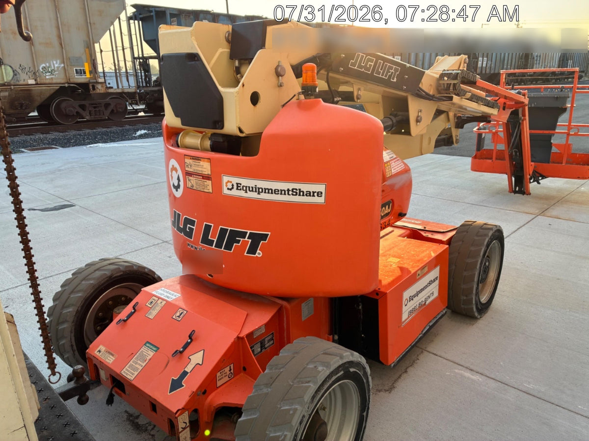 2019 JLG E450AJ