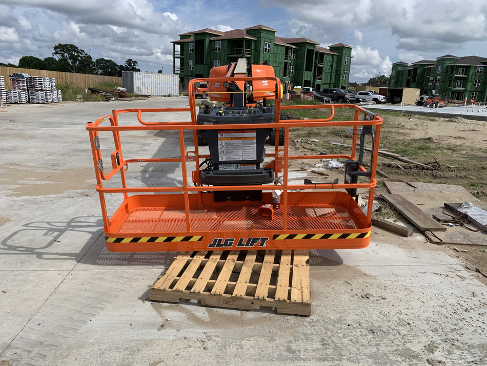 2022 JLG 660SJ Quad Track