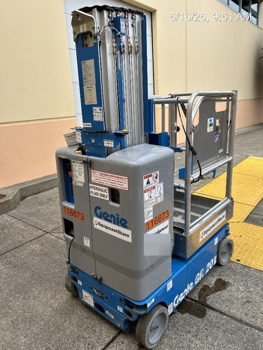 2020 GENIE GR-20