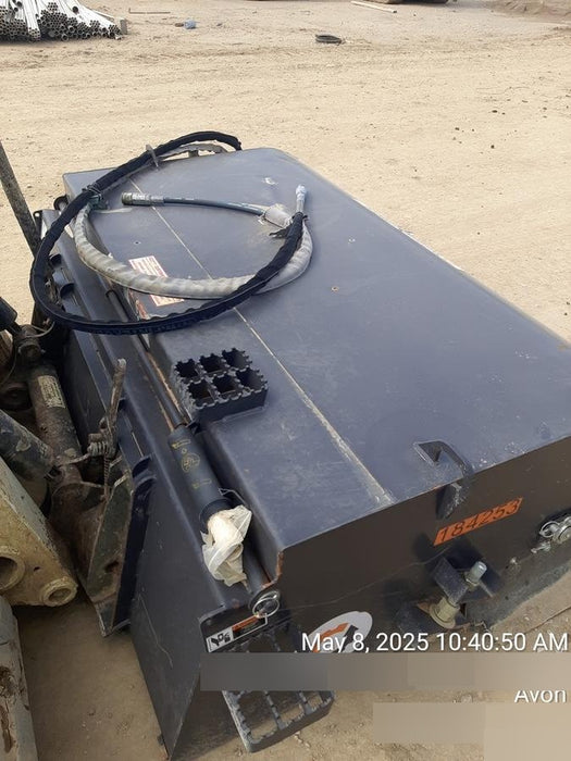 2021 PALADIN Sweepster SB72