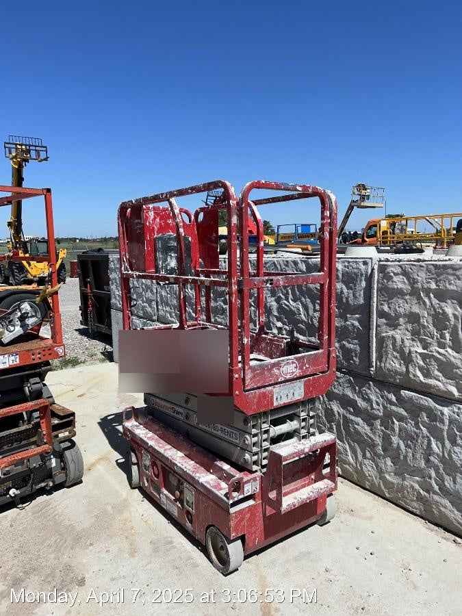 2019 MEC 1330SE MEC 1330SE w/ES Track Hardware, Full Extended 2 Year Warranty