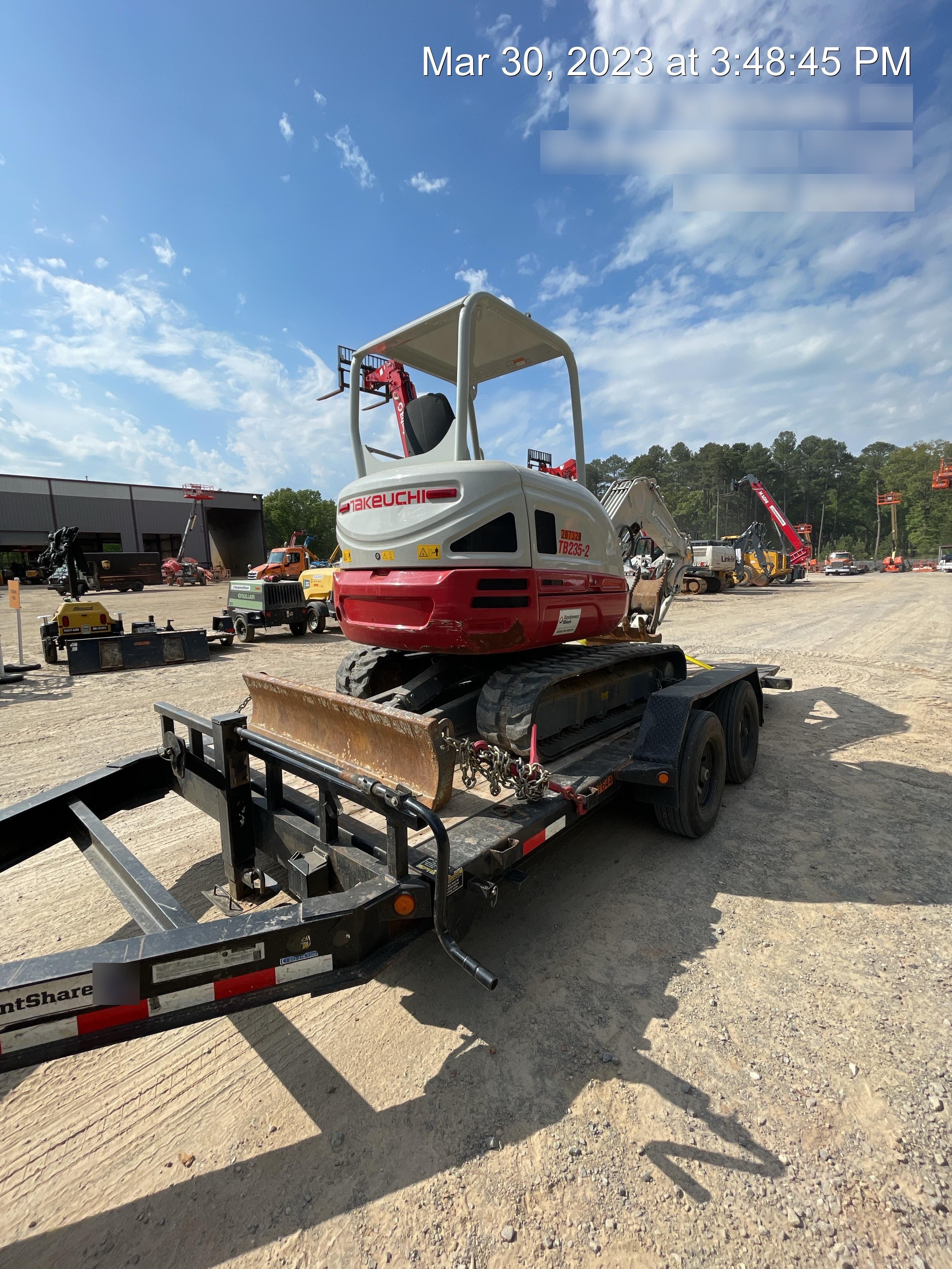 2020 LOADTRAIL Tilt-Deck Rental Trailer