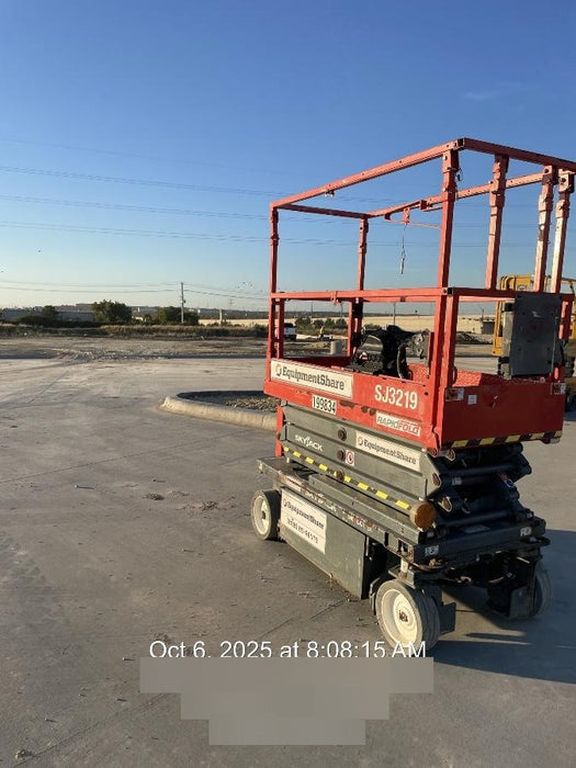 2021 SKYJACK SJ3219