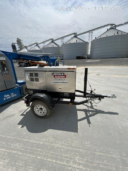 2019 Lincoln Electric Vantage 322 Welder Ready-Pak 3, Two wheel trailer, Fender and Light kit, Cable Rack