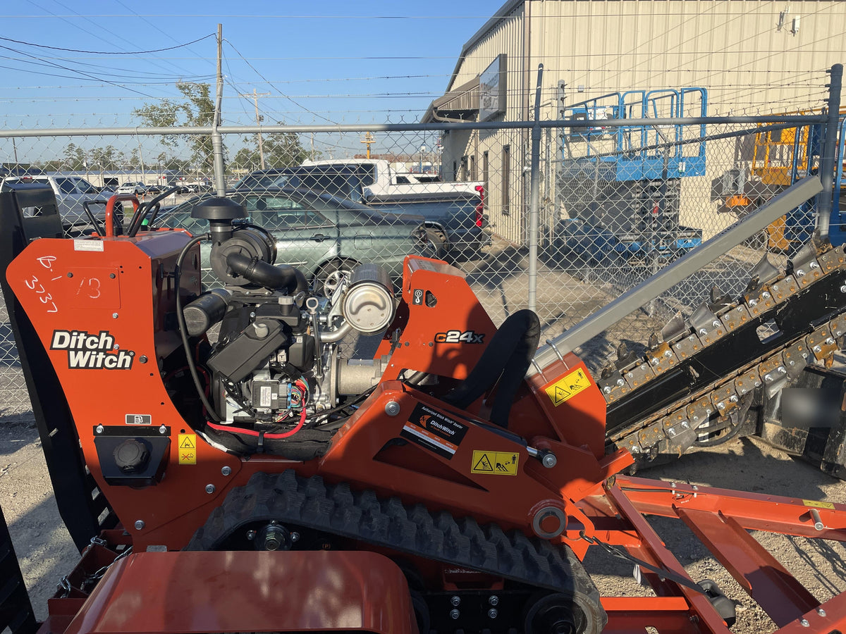 2023 DITCH WITCH C24XA