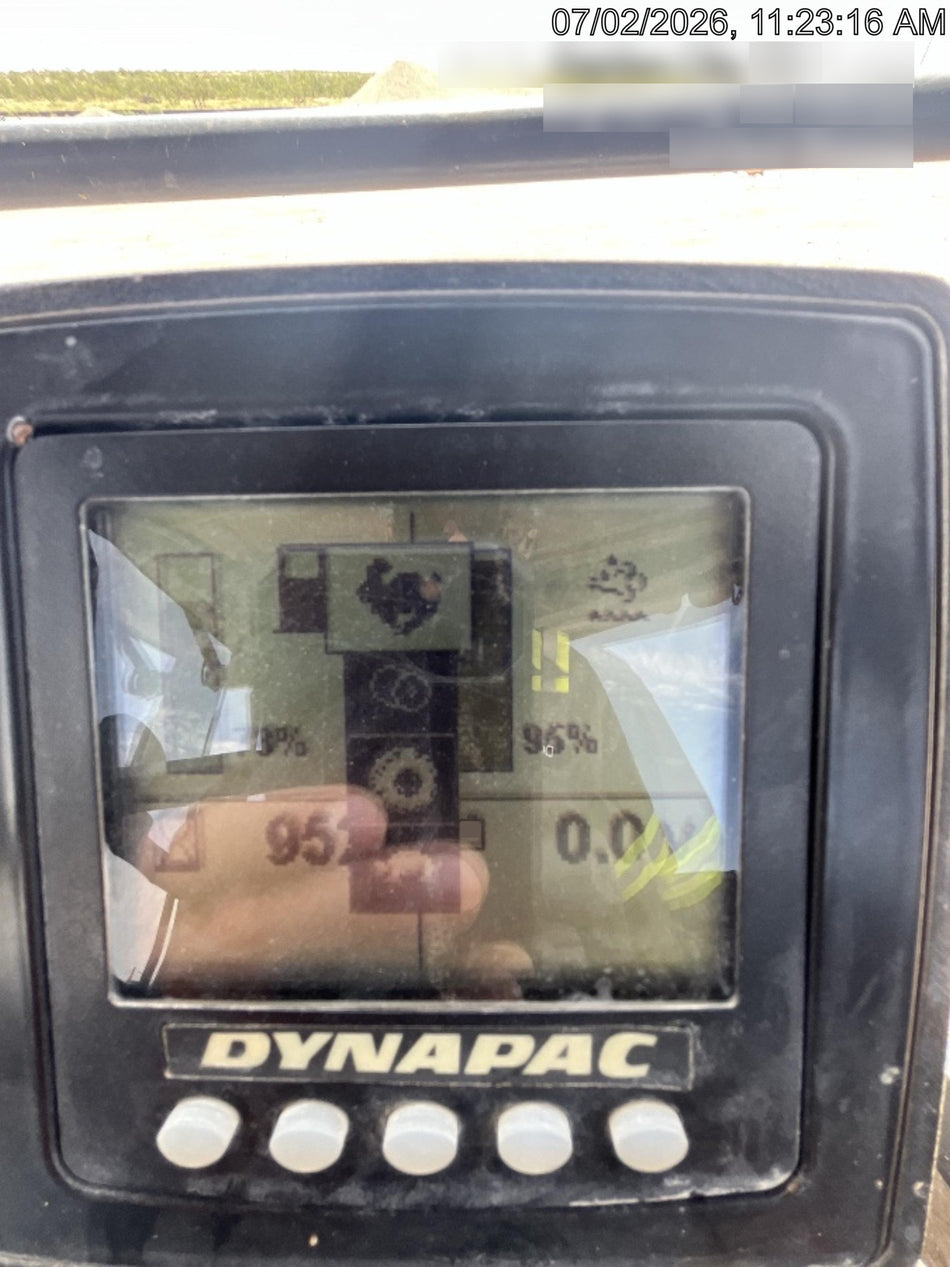 2023 DYNAPAC CA2500D