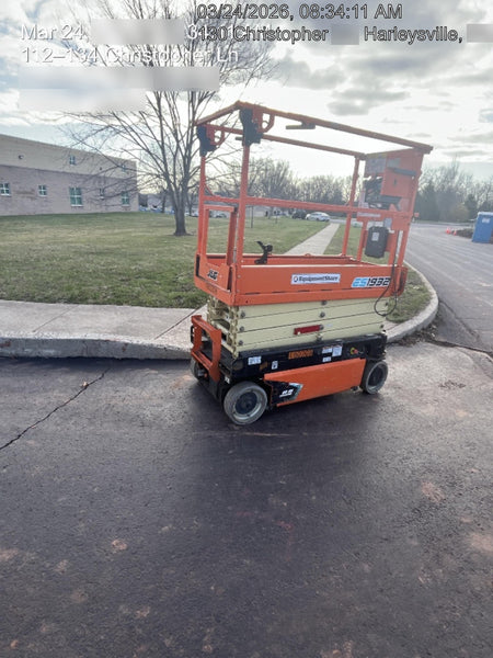 2021 JLG ES1932