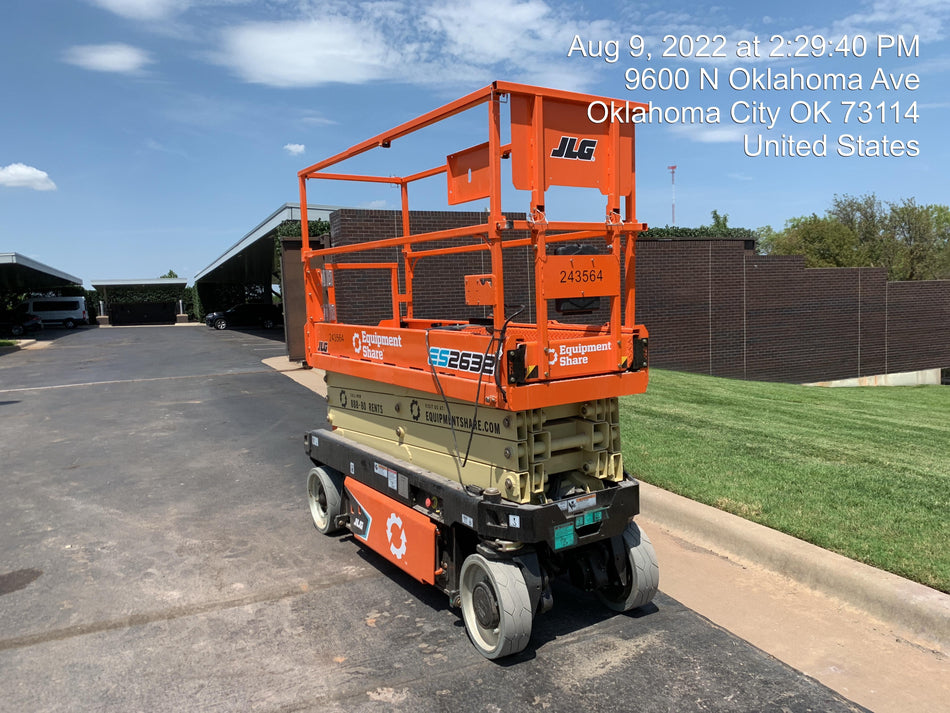 2022 JLG ES2632