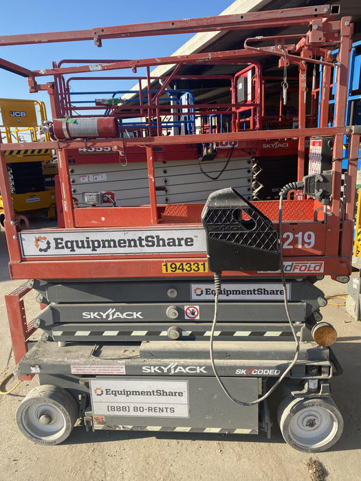 2021 SKYJACK SJ3219