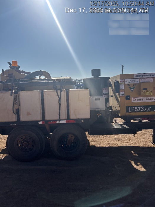 2023 VAC-TRON LP573XDT